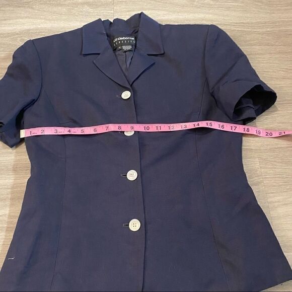 Liz Claiborne classics blue blazer w shoulder pads - Picture 3 of 7